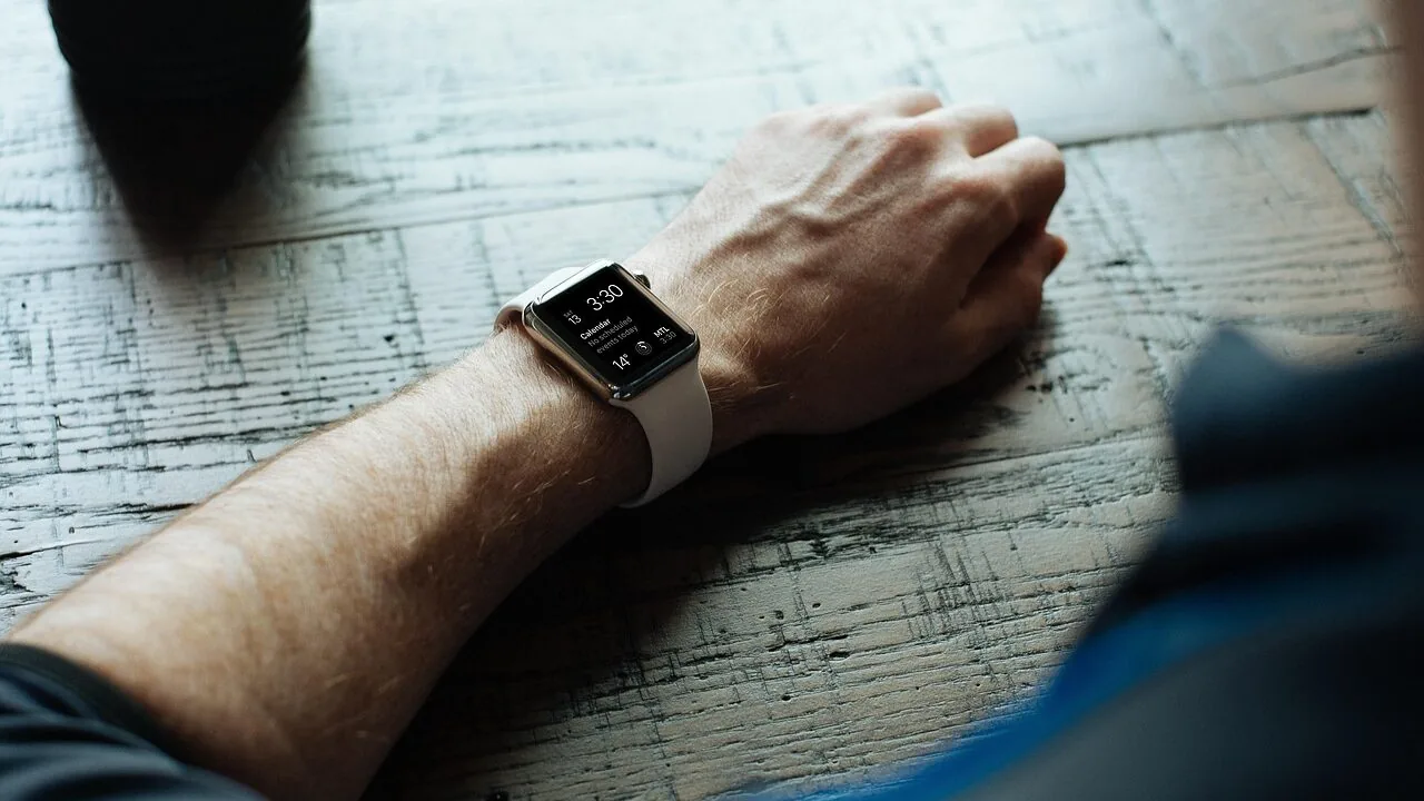 Smartwatches Under $100 Worth Buying Right Now