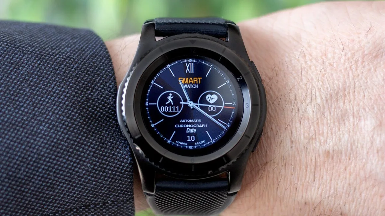The Best Smartwatches for Seniors Worth Buying Right Now