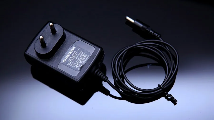 compact power adapter cables technology