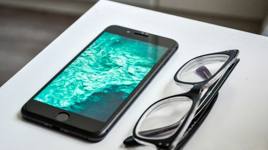 flagship phone edge display technology