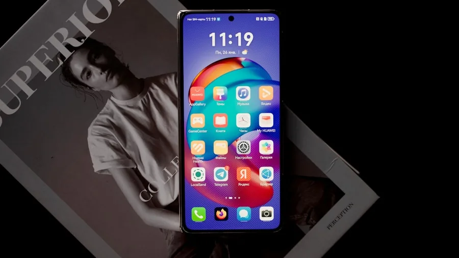 foldable phone display innovation