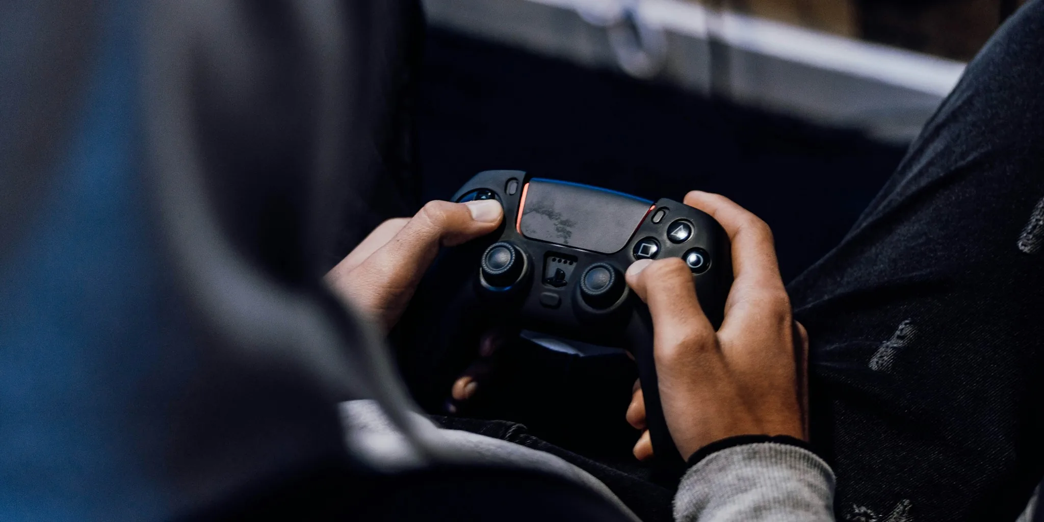 SteelSeries Aeon Pro Controller Launches with Platform-Switching Tech