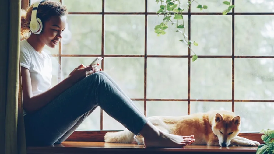 home window with cell phone signal