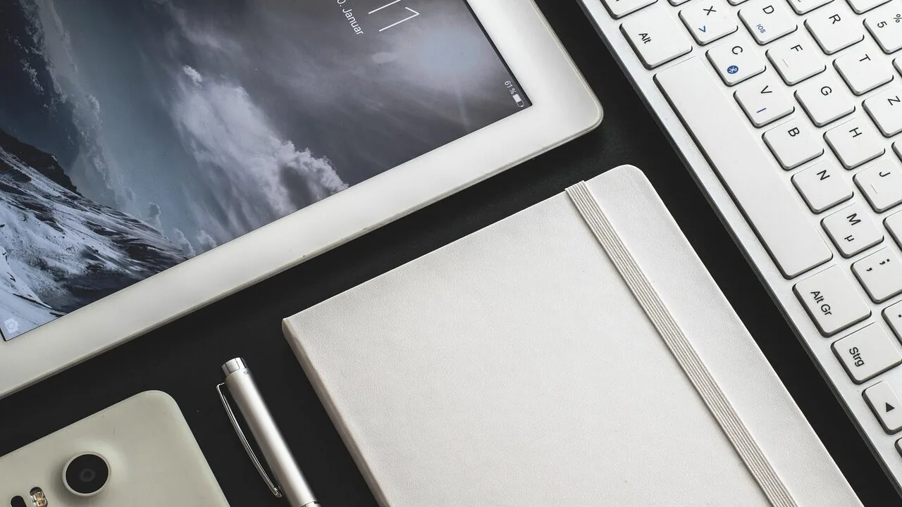 The Best iPad Keyboards for Every Workflow and Budget