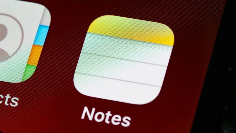 iPhone Notes app interface scanning