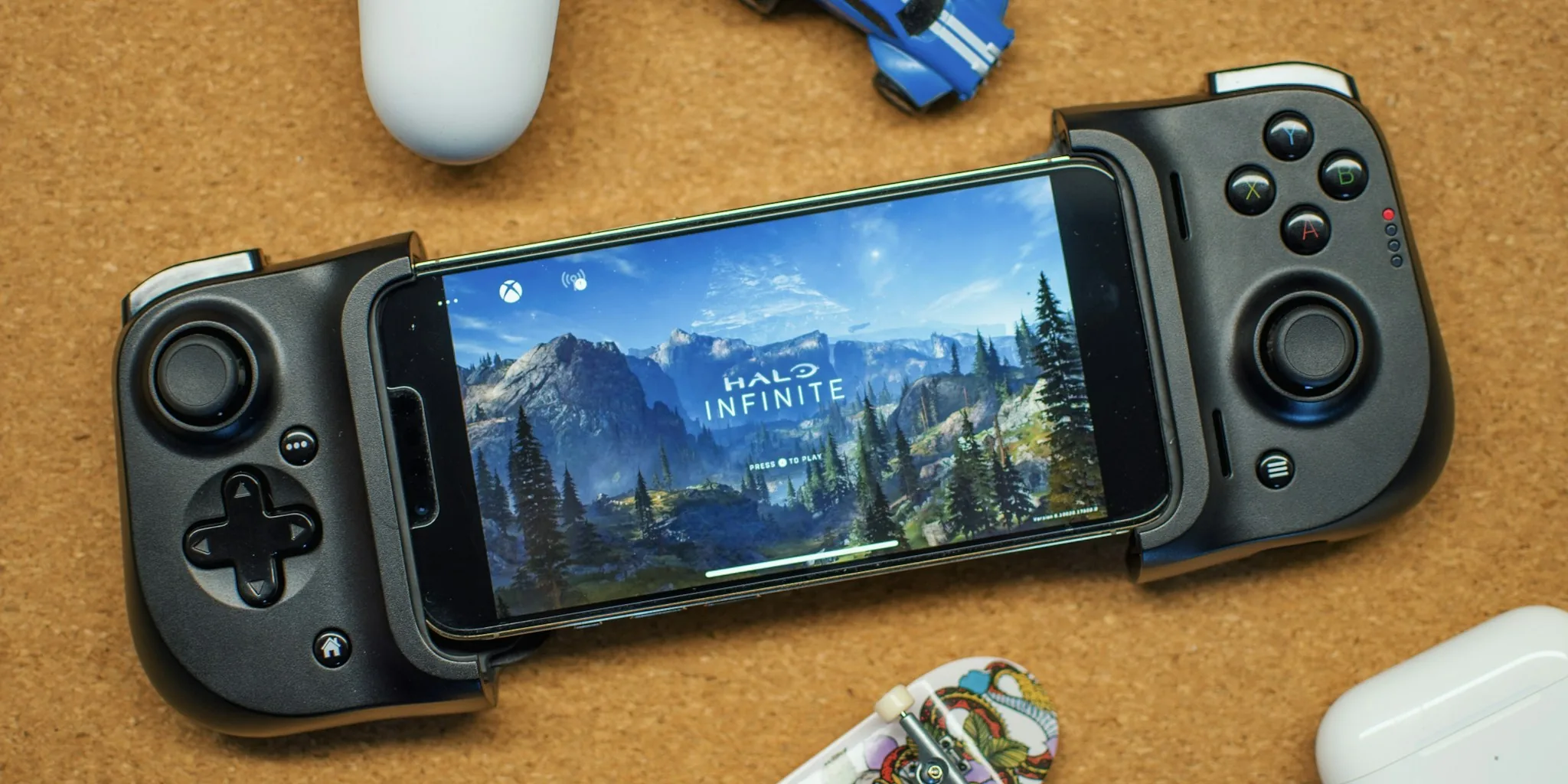 Razer Prio Folds Flat: Portable Gaming Controller Released
