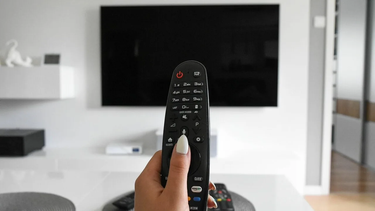 The Best TVs Under $500 for Every Room and Budget