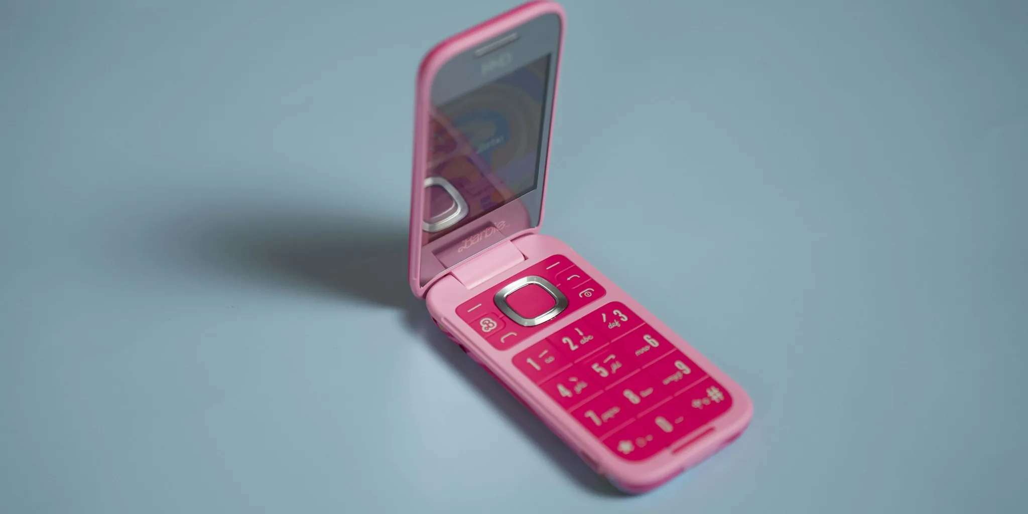 modern flip phone unfolding display