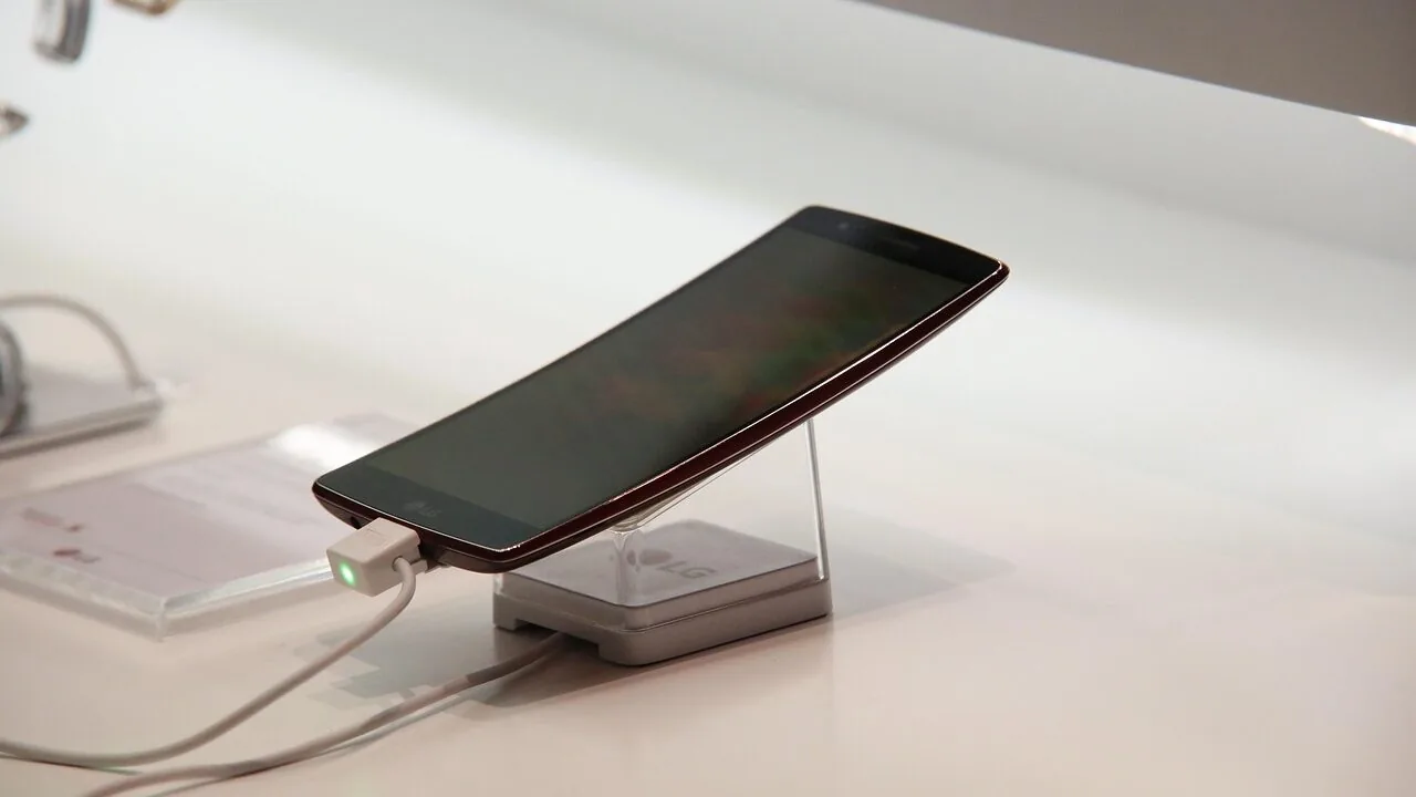 Motorola's New Foldable Could Change Pricing