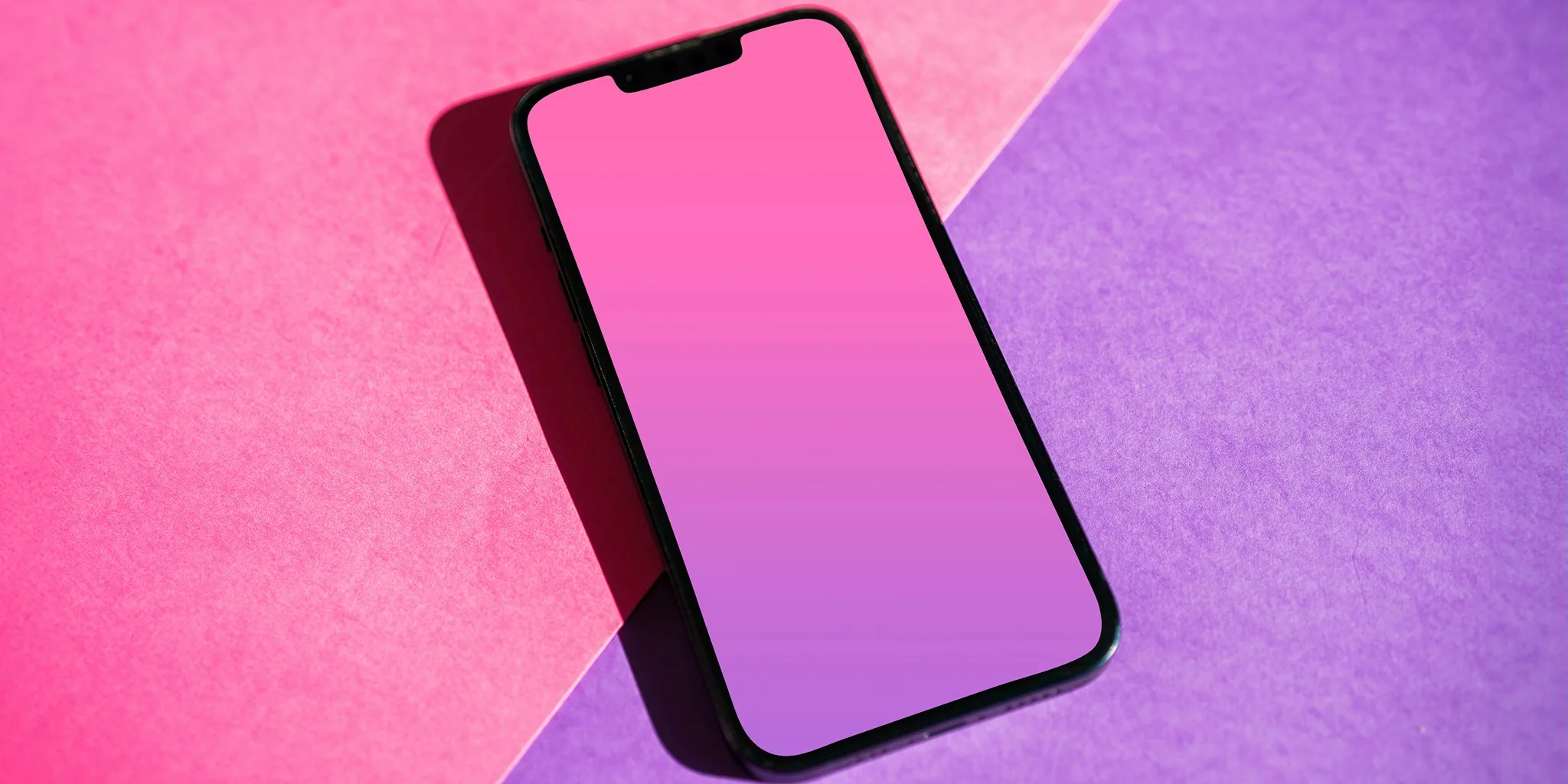 iPhone Delay vs. Pixel 11: What Buyers Should Know