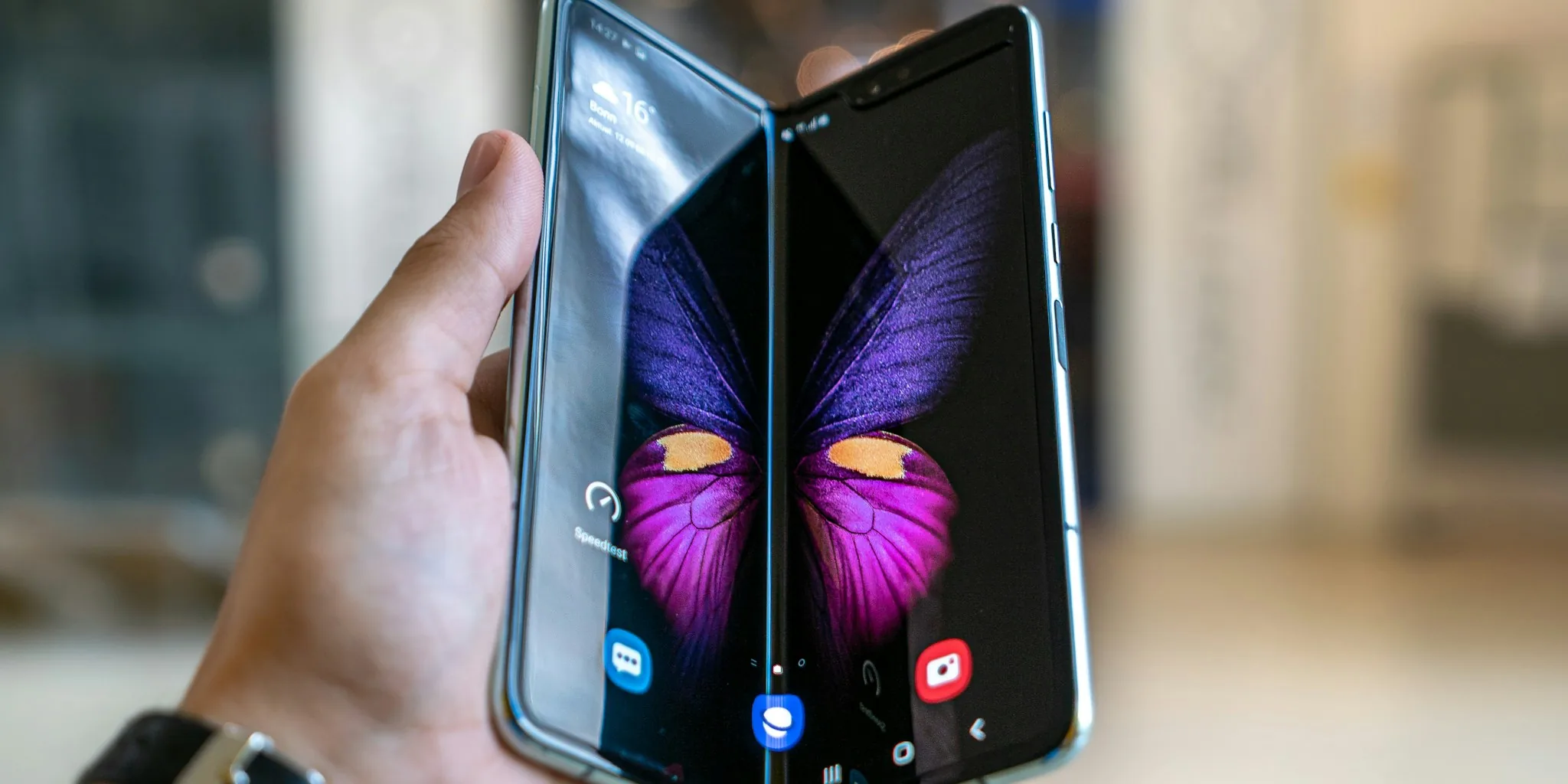 Most Shoppers Don't Want a Foldable iPhone