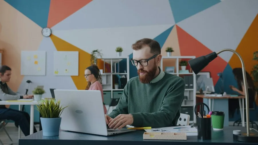 noise cancelling headphones open office setting