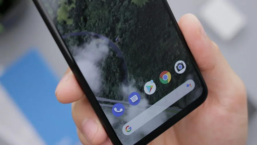 Pixel phone settings display screen