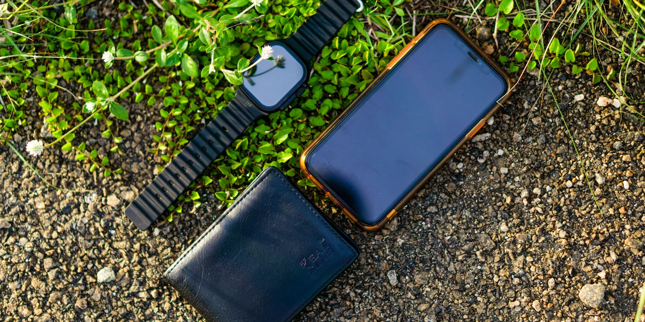 Ugreen MagFlow Pro Liquid-Cooled Power Bank Arrives