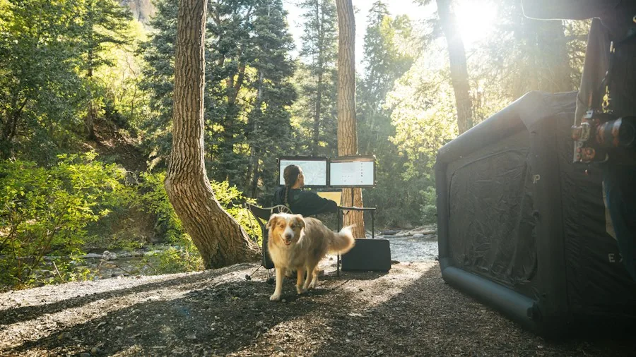 portable computer battery life outdoor