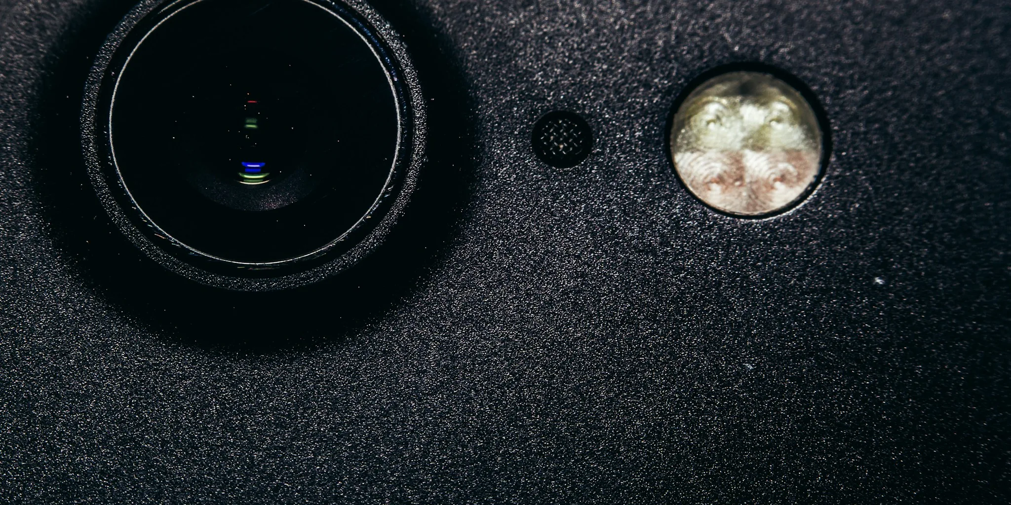 premium smartphone camera module technology