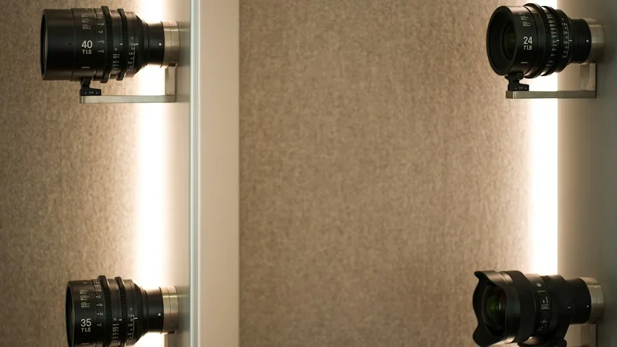 professional wall mounted display installation mounting hardware
