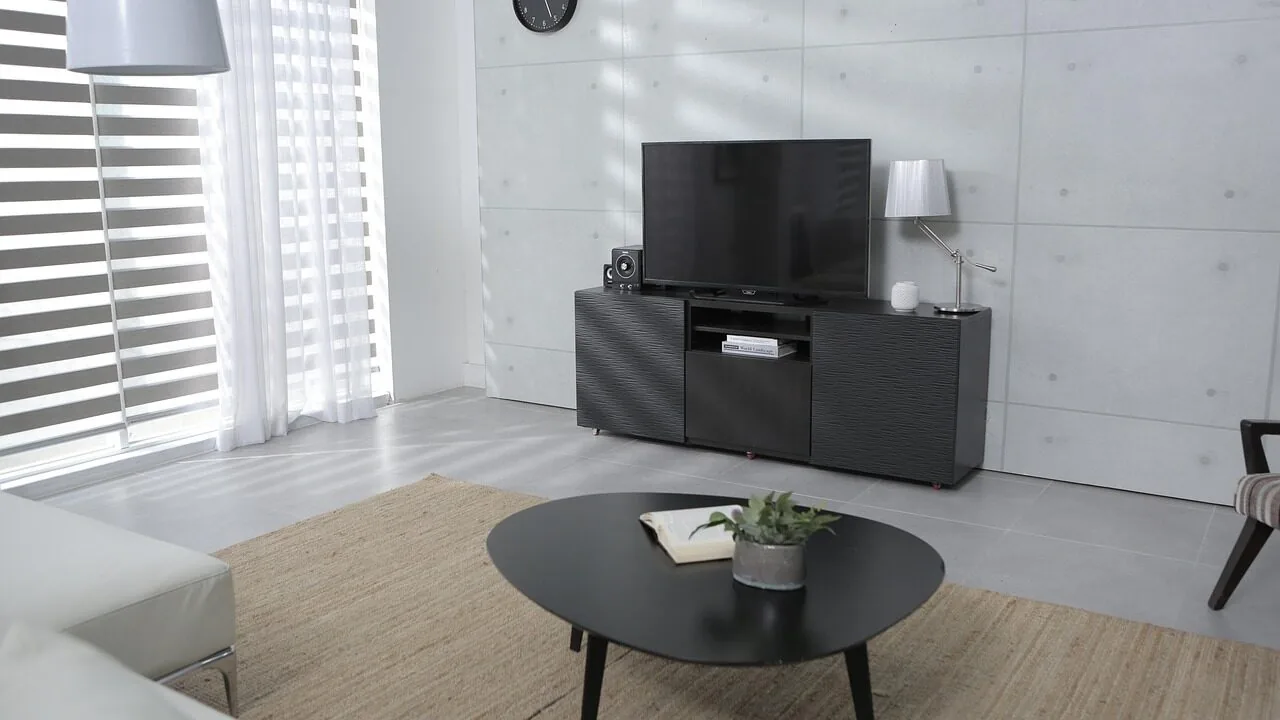 The Best QLED TVs for Every Room and Budget