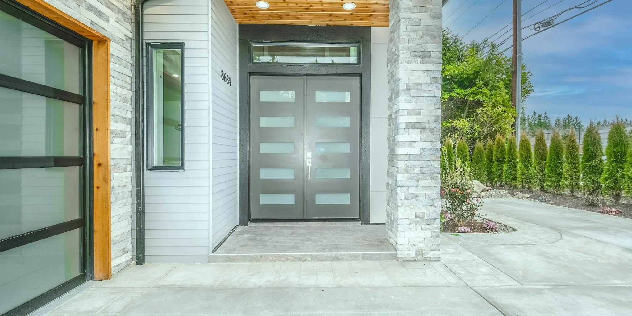 Lockly Launches New Smart Lock for Vacation Rentals