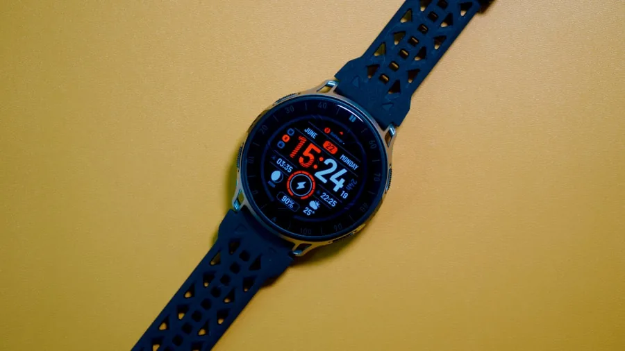 running outdoor fitness watch