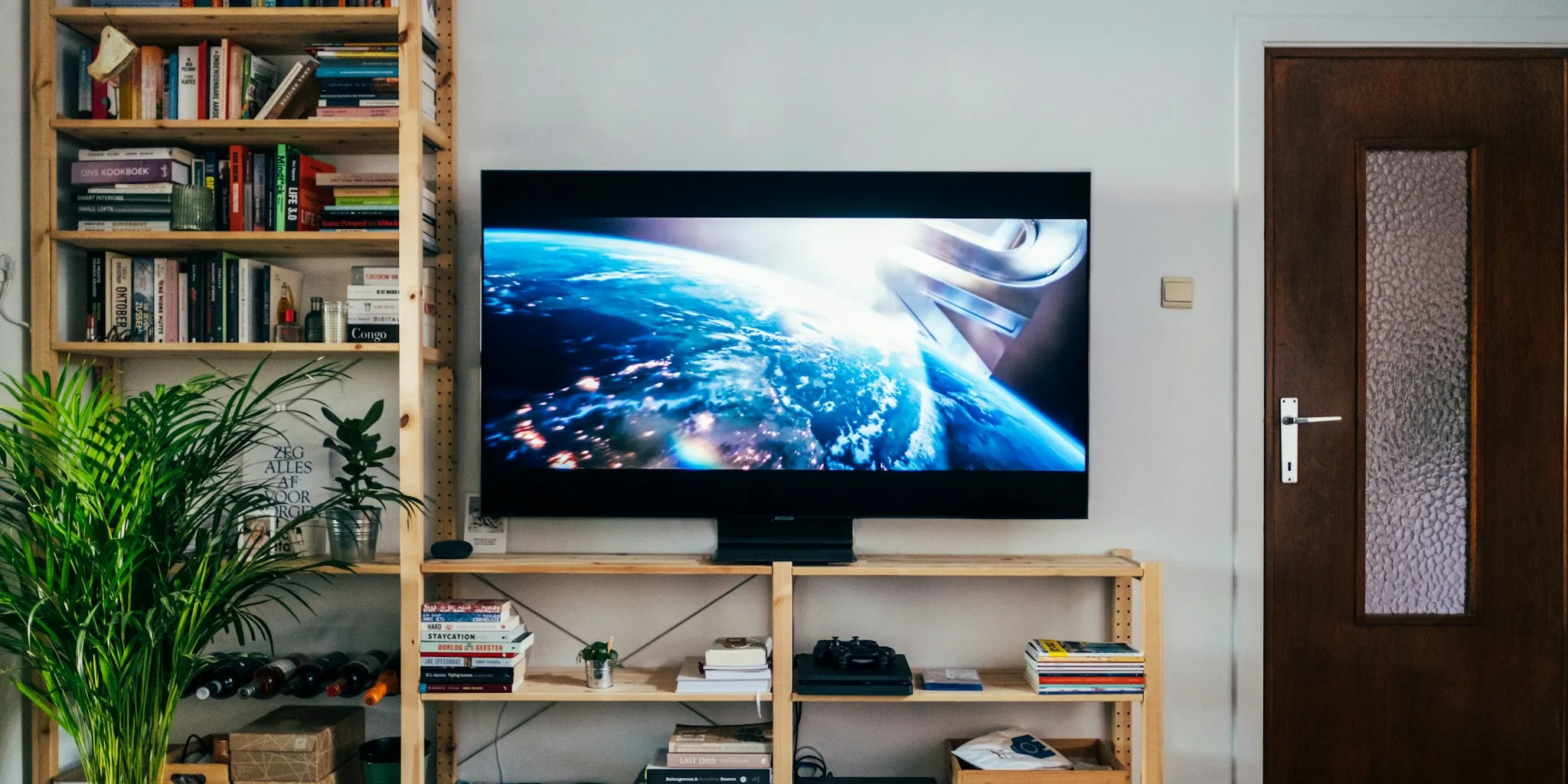 Xbox Cloud Gaming Comes to TCL TVs With a Catch
