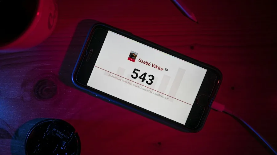 smartphone battery drain indicator display