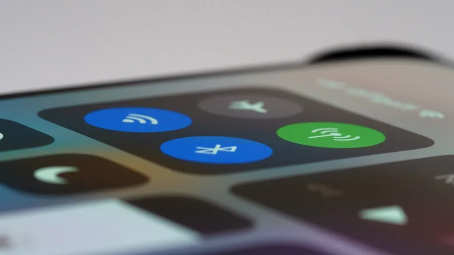 smartphone Bluetooth pairing settings