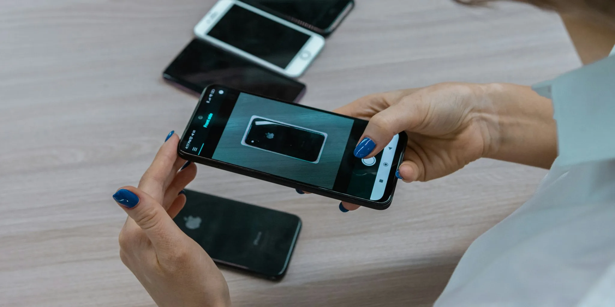 smartphone hotspot sharing multiple phones