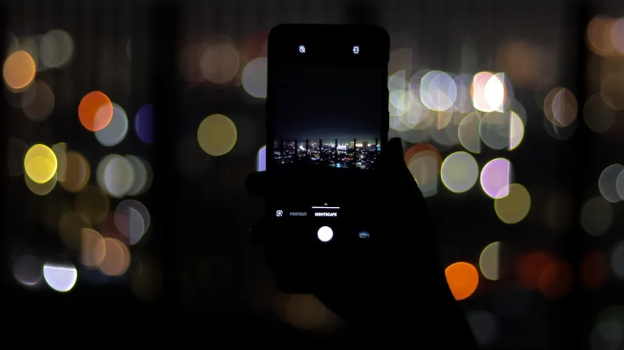 smartphone night mode low light photography