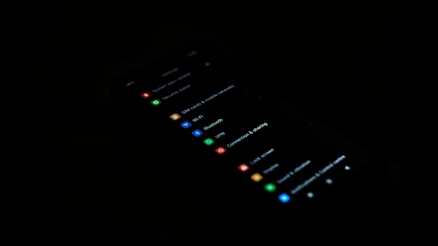 smartphone screen brightness settings