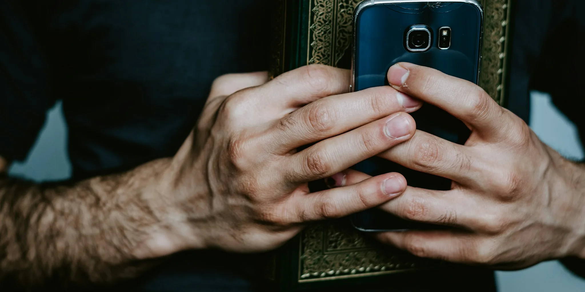 smartphone security locked phone privacy