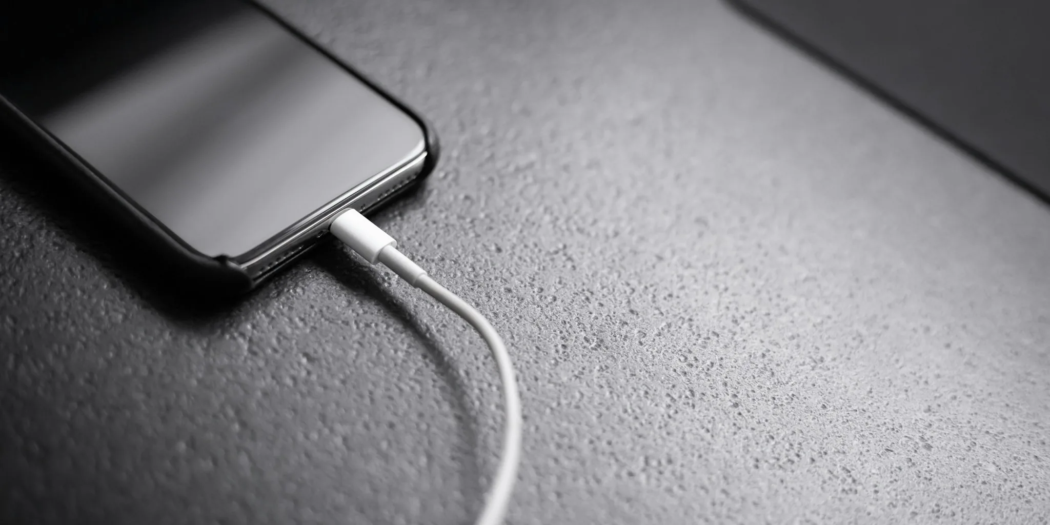 Liquid Cooling Changes Wireless Power Bank Game