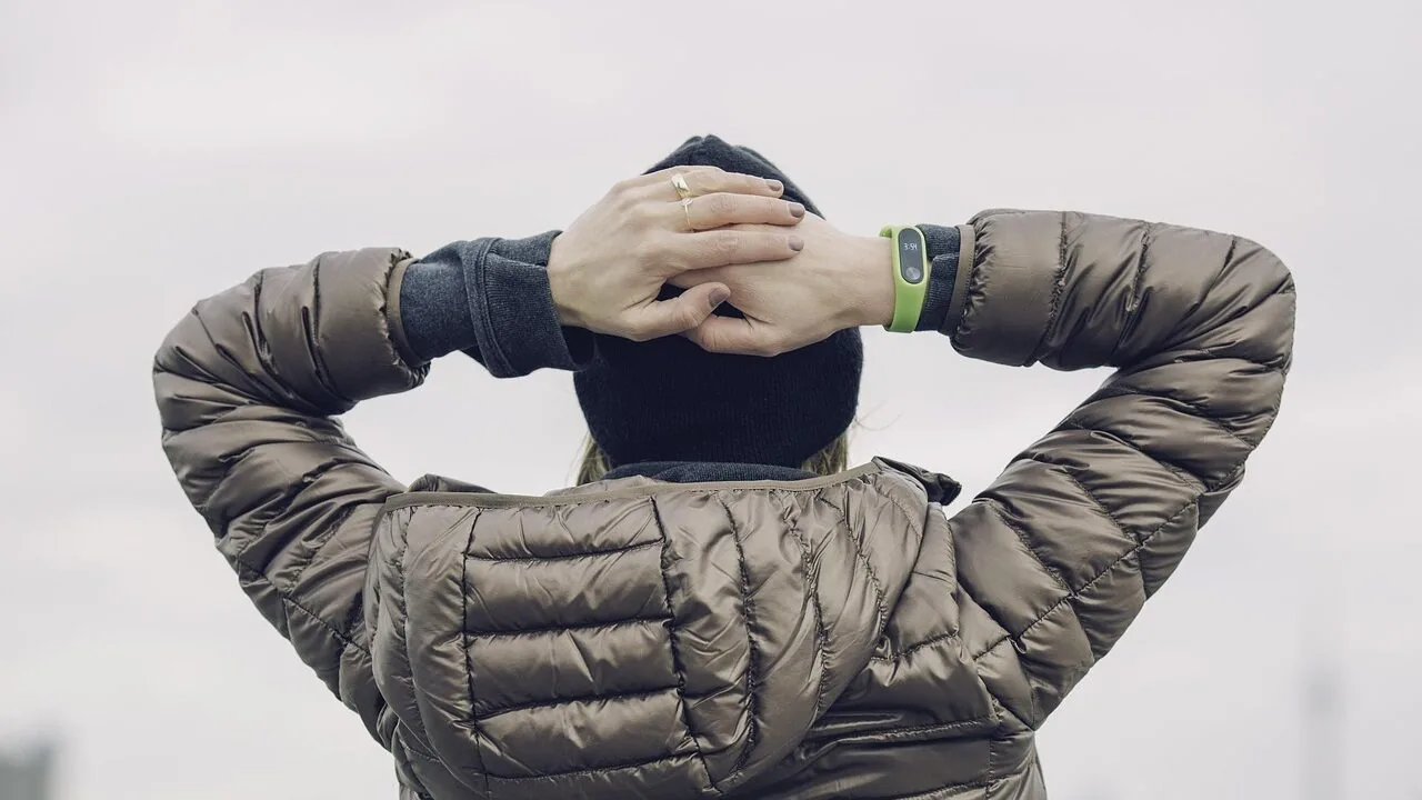 smartwatch fitness tracker lifestyle