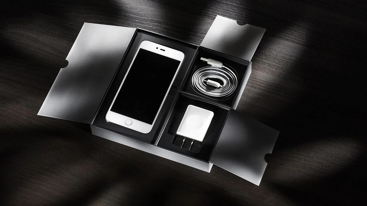 The Best Solar Chargers for Phones for Every Outdoor Trip