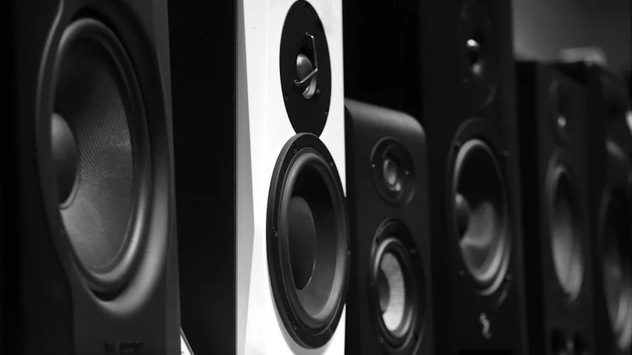 speaker technology internal hardware close-up