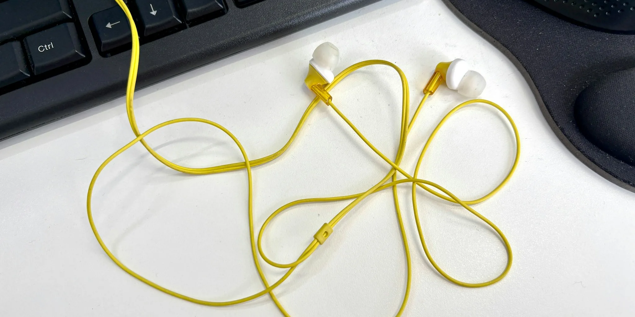 7 Reasons Wired Earbuds Outperform Wireless