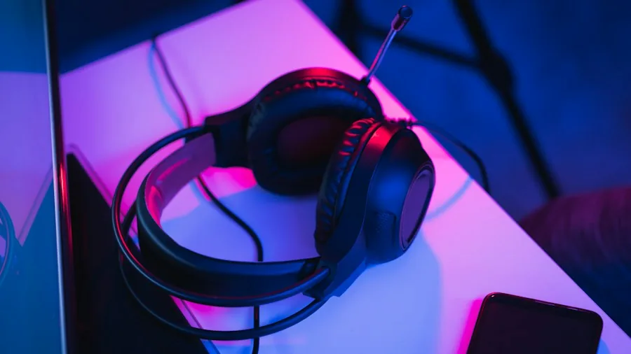 wireless gaming headset comfortable fit